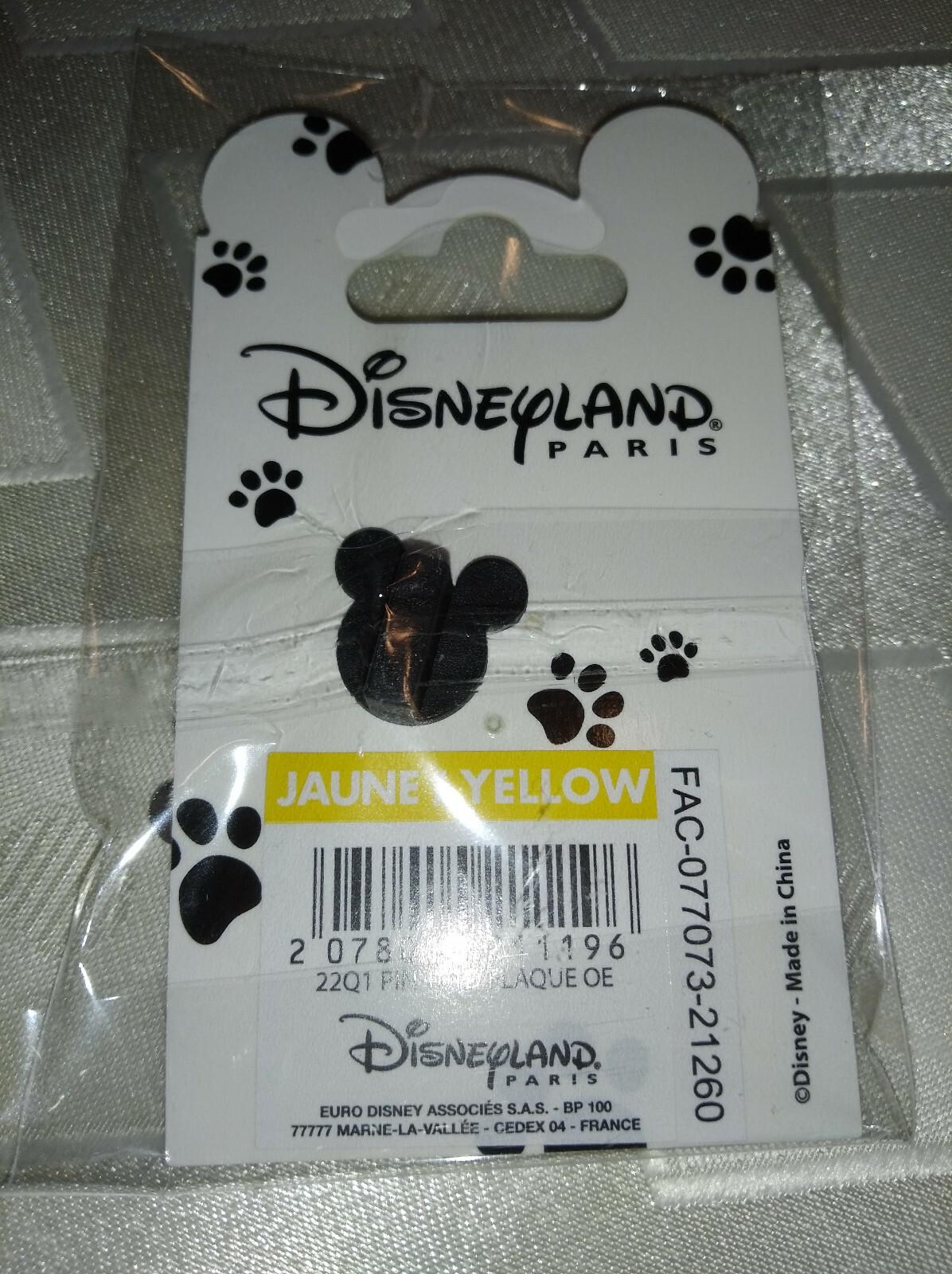 101 Dalmatian Puppy London red phone booth Disney Paris Dlrp Dlp Dec 2021 Pin