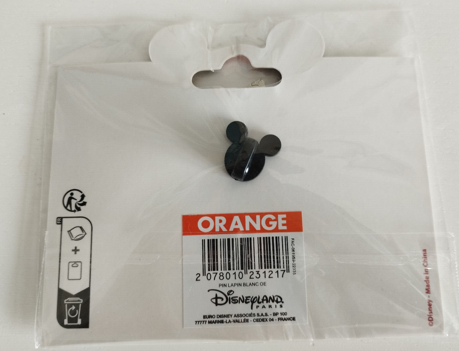 Alice's Rabbit with Clock Disney Land Paris Dlrp Dlp 2023 Big Pin