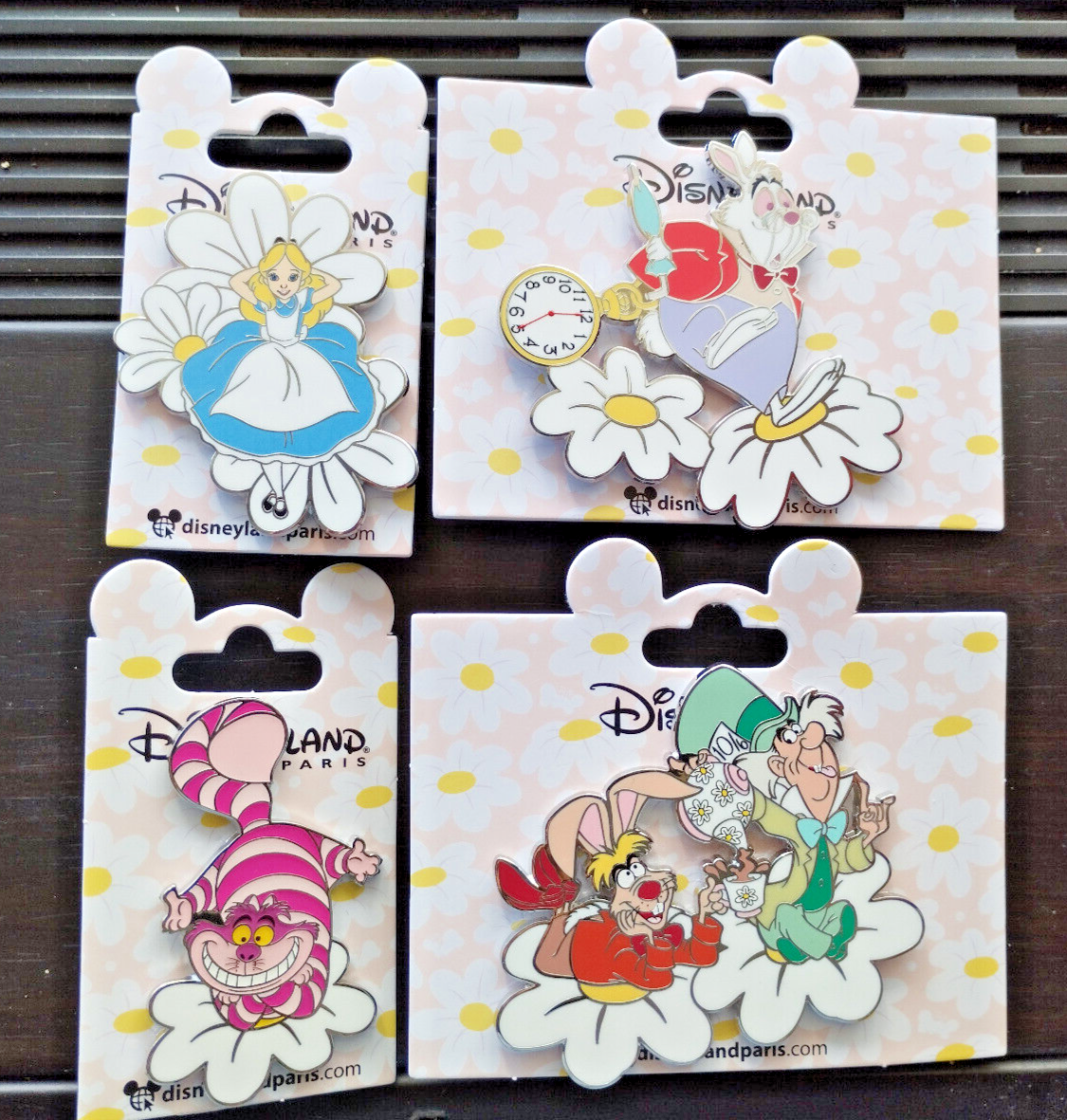 Cheshire Cat Daisy Disney Land Paris Dlp March 2024 Pin Alice in Wonderland