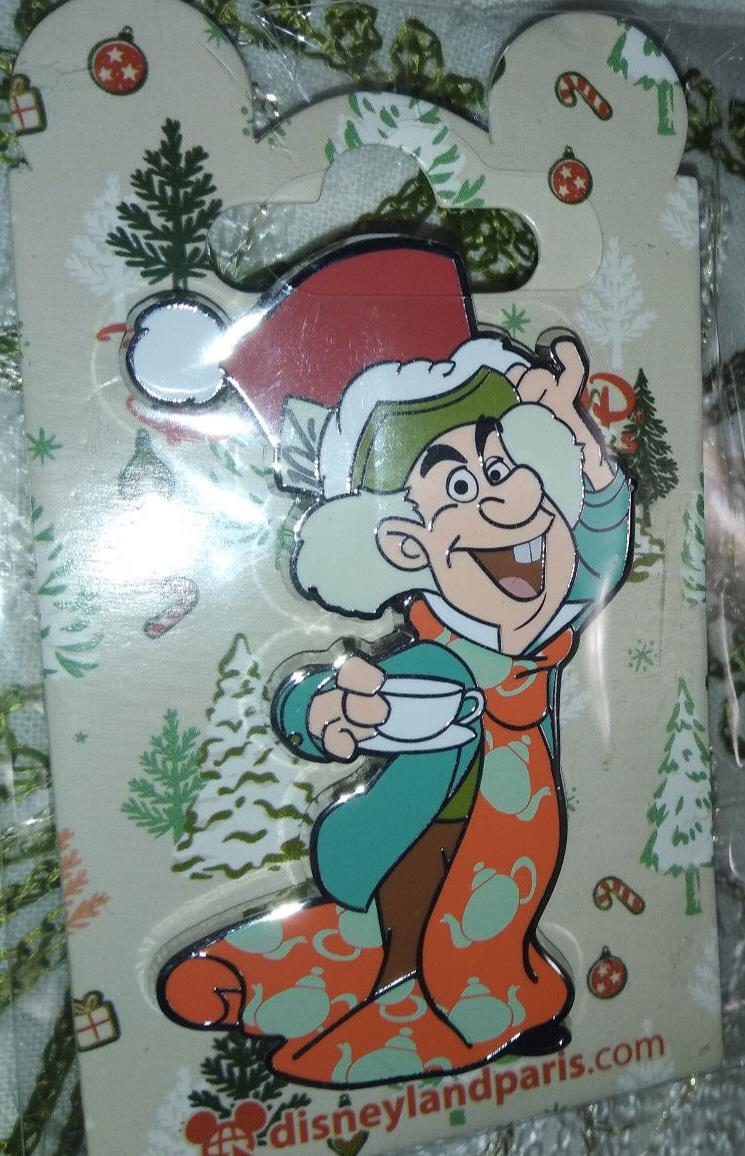 Christmas Mad Hatter with hat Disney Land Paris DLP Dec 2022 Pin