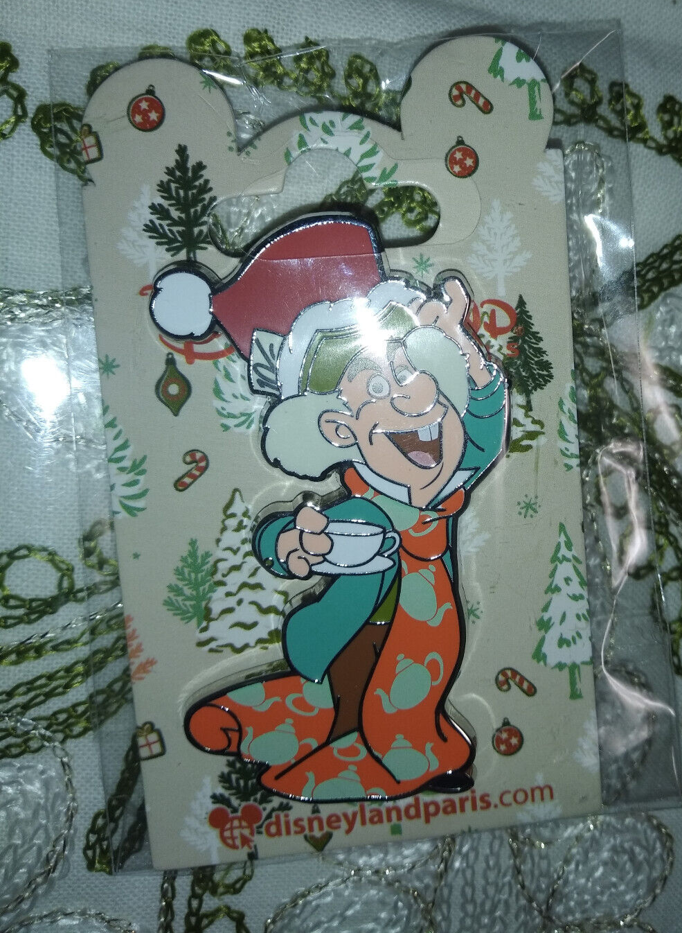 Christmas Mad Hatter with hat Disney Land Paris DLP Dec 2022 Pin