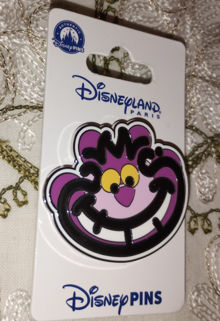 Cheshire Cat Alice & the Queen of Hearts Series Disney L Paris Dlp May 2025 Pin