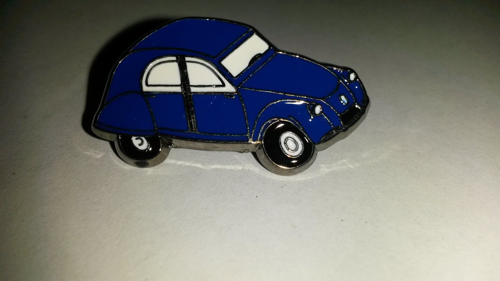 2CV Deux Chevaux Deudeuche CITROEN blue PIN PIN'S