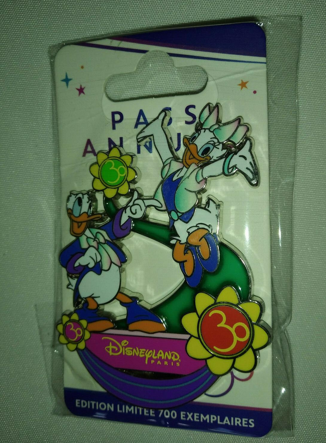30th Pass Annuel Anniversary Donald Daisy Disney Land Paris LE 700 Dlp 2022 Pin