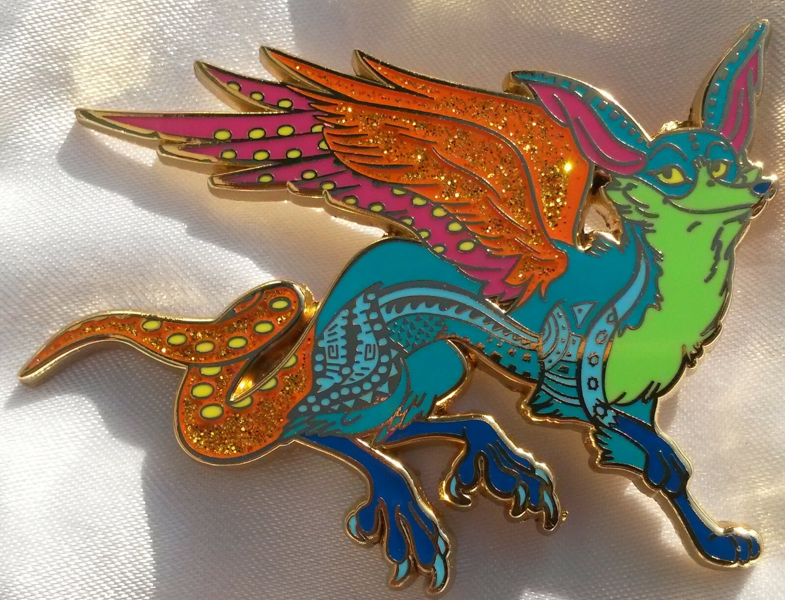 Alebrije of Fox Eagle orange Snake LE60 glitter pin fairy - tale - pins Pin