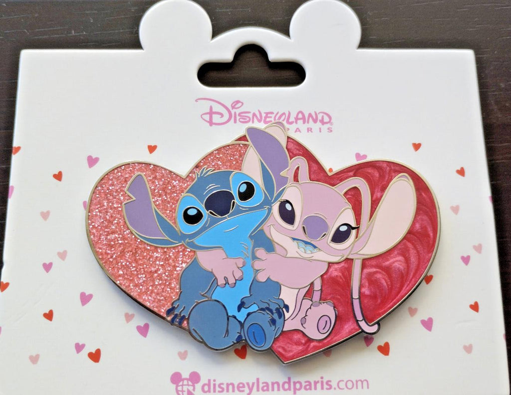 Angel & Stitch in Heart Valentine Disney Paris Dlrp Dlp Fev 2024 Glitter Pin