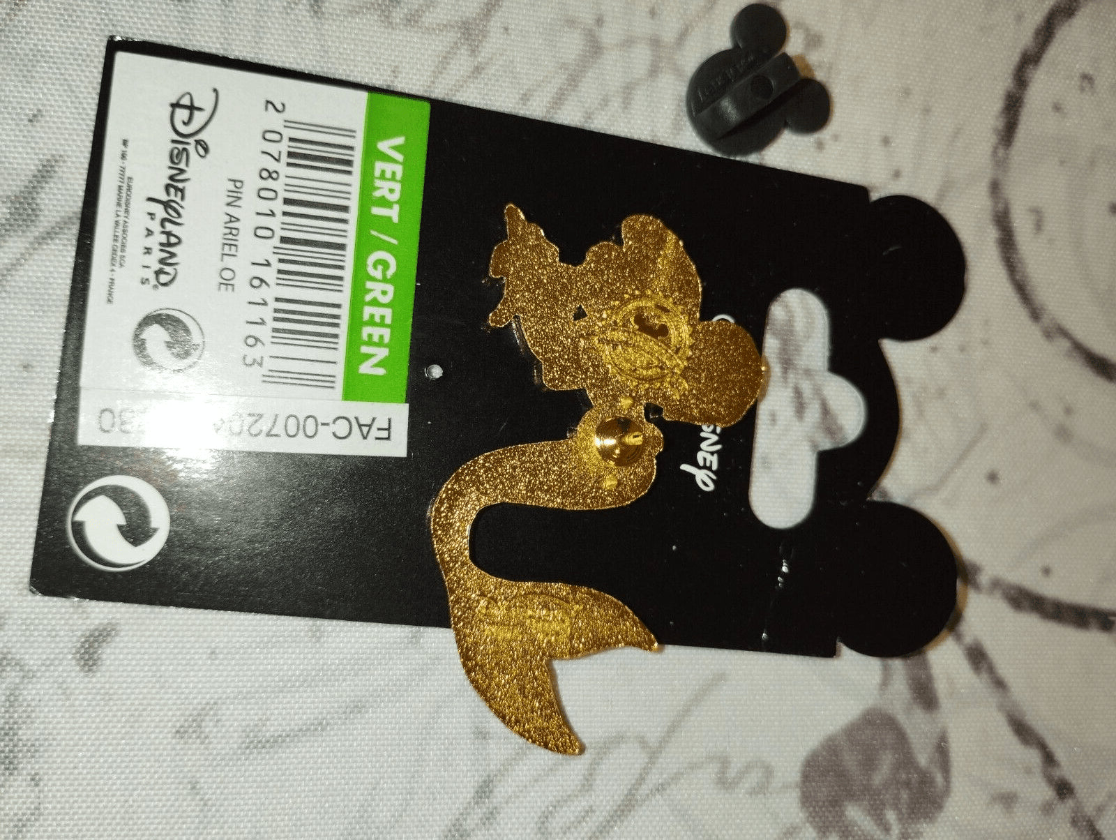 Ariel (mermaid) Princess with Flower v2 Disney Paris Dlrp Dlp glitter 2009 Pin