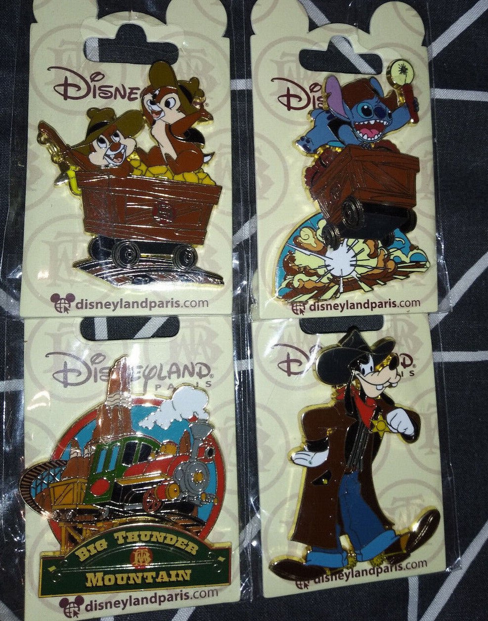 Big Thunder Mountain Chip & Dale Stitch Goofy Dlp Disney Paris 2021 4 Pins Set