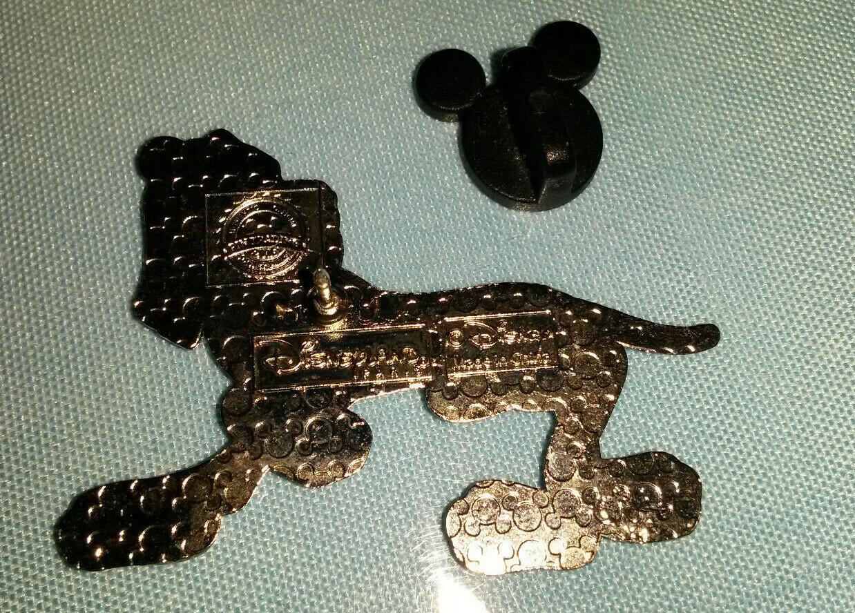Bruno dog (Cinderella) Cast Lanyard Series Disney Land Paris Dlrp Dlp 2015 pin
