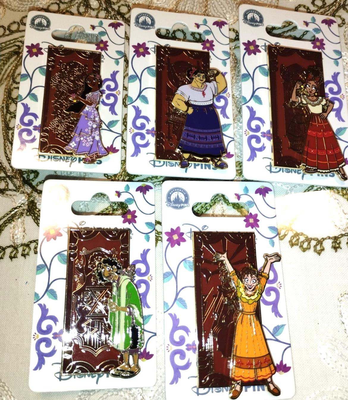 Bruno Luisa Isabela Dolores Pepa Encanto Door 5 pins Set Disney Paris Dlp 8 2025