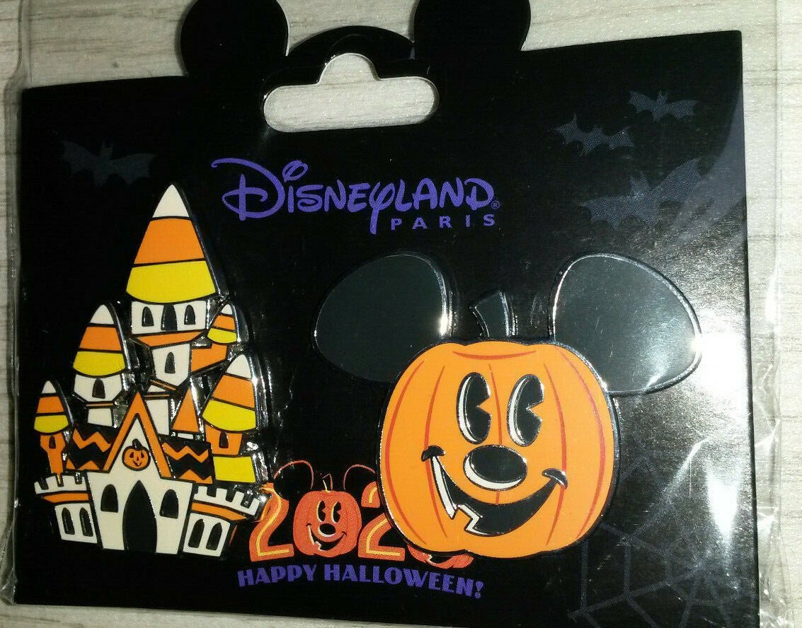 Castle and Mickey Pumpkin Halloween Disney Paris Dlp 2020 Pins