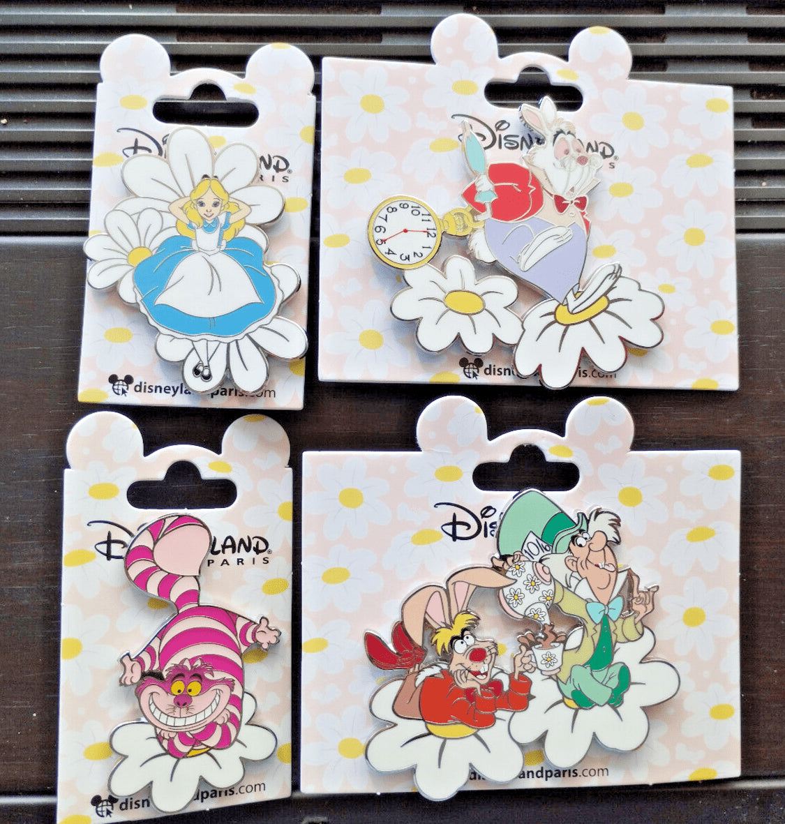 Cheshire Cat Daisy Disney Land Paris Dlp March 2024 Pin Alice in Wonderland