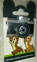 Chip and Dale Holding Camera Photopass Disney Paris Dlrp Dlp LE 700 2021 Pin