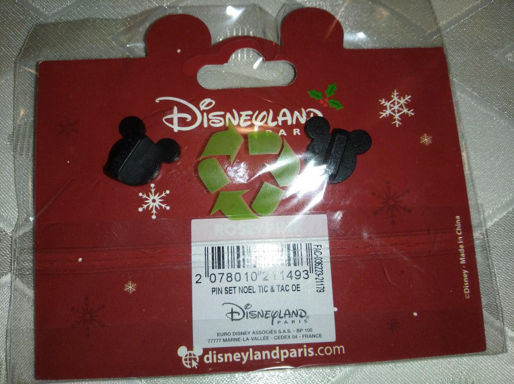 Chip and Dale in Christmas Socks Disney Land Paris Dlp Dlrp December 2021 2 Pins