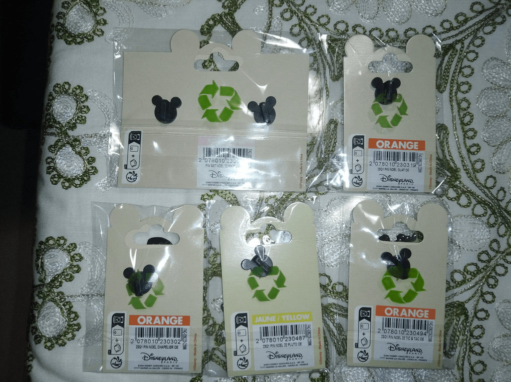 Christmas Mad Hatter Olaf Chip Pluto Mickey Min Disney Paris DLP 2022 5 Pins Set