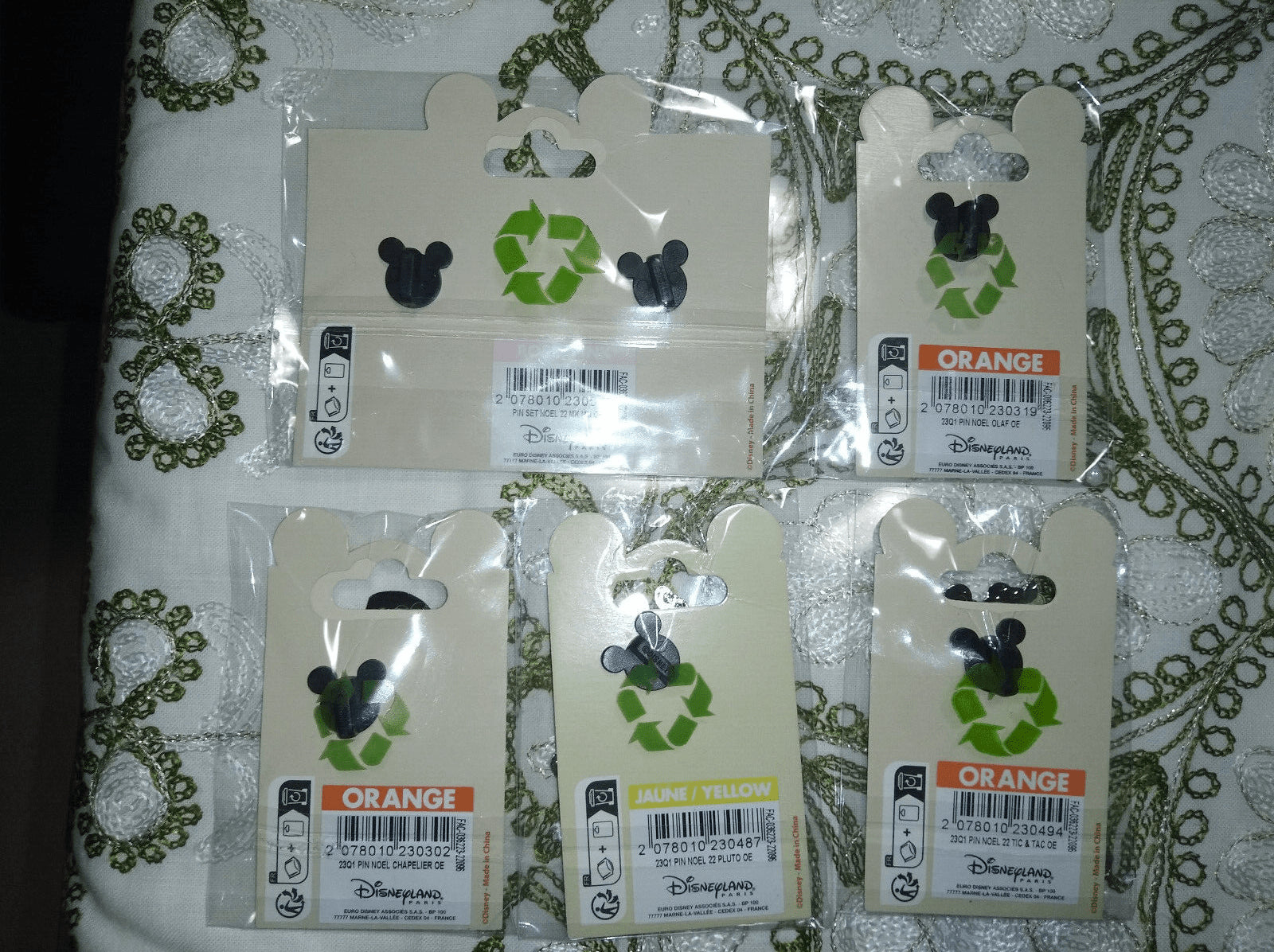 Christmas Mad Hatter Olaf Chip Pluto Mickey Min Disney Paris DLP 2022 5 Pins Set
