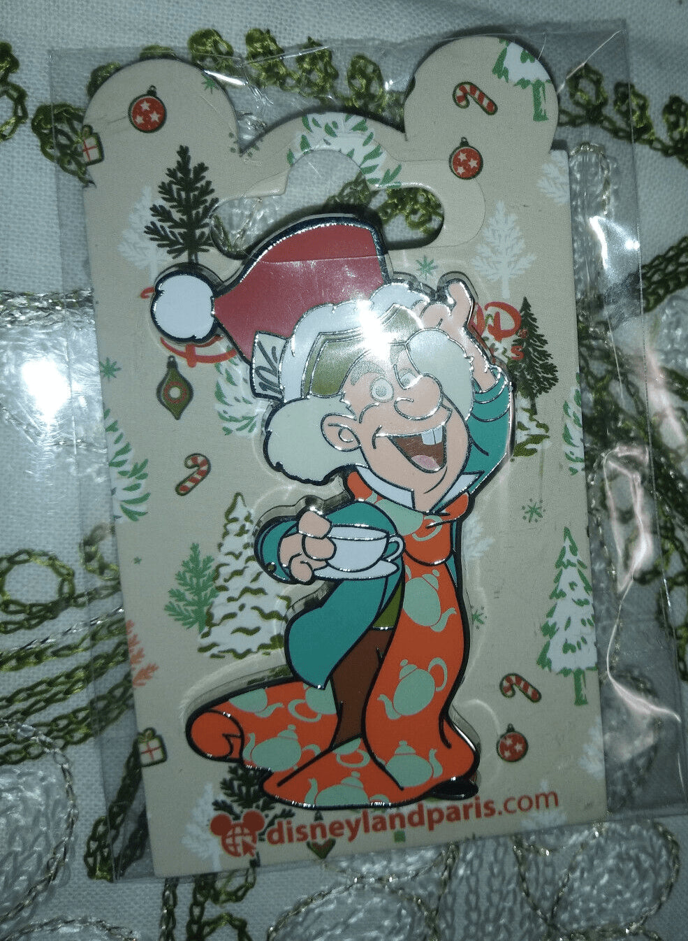 Christmas Mad Hatter with hat Disney Land Paris DLP Dec 2022 Pin