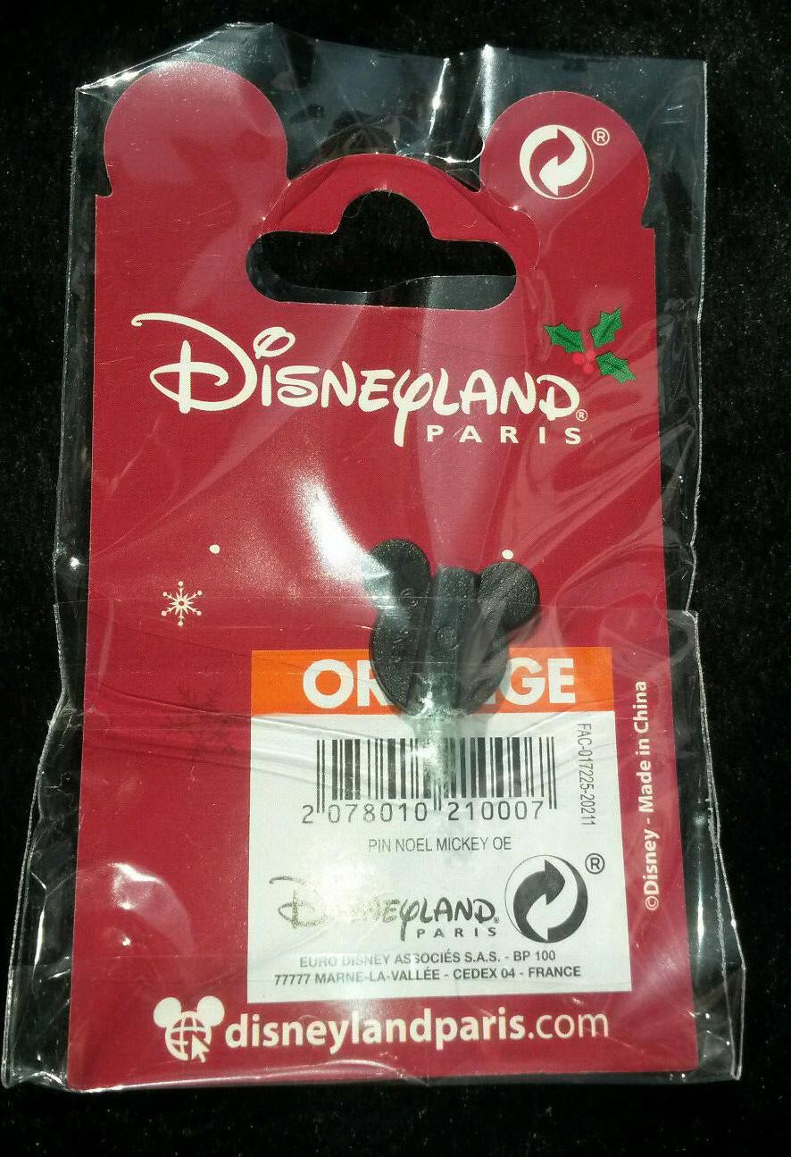 Christmas Mickey in Santa Hat Disney Land Paris Dlrp Dlp 05/12/ 2020 Pin