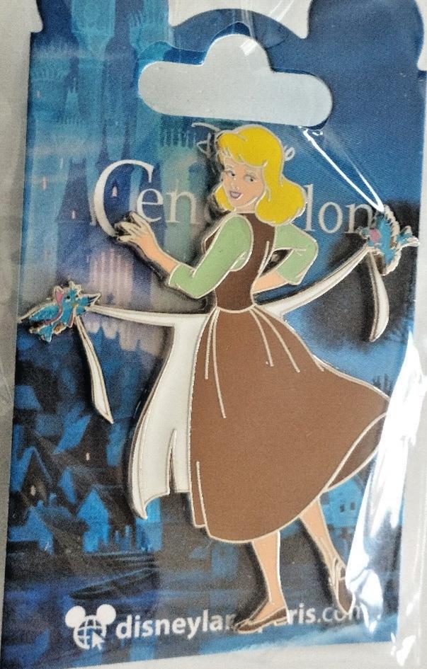 Cinderella in Rags Birds holding dress Disney Land Paris Dlrp Dlp March 2023 Pin