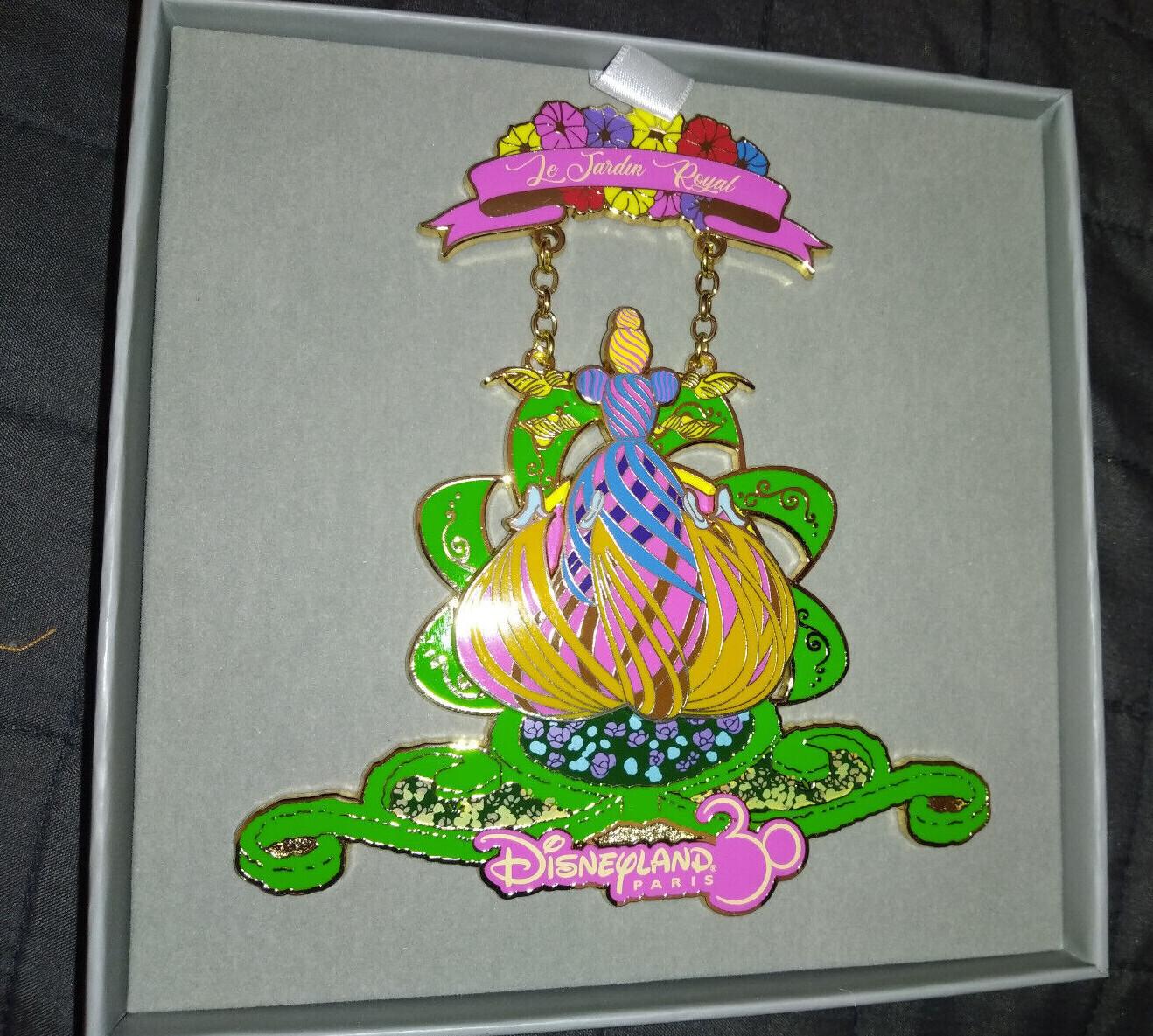 Cinderella Jardin Royal 30th Anniversary Disney Paris LE 500 Dlp 2022 Jumbo Pin