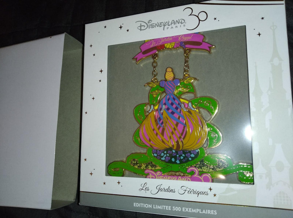 Cinderella Jardin Royal 30th Anniversary Disney Paris LE 500 Dlp 2022 Jumbo Pin