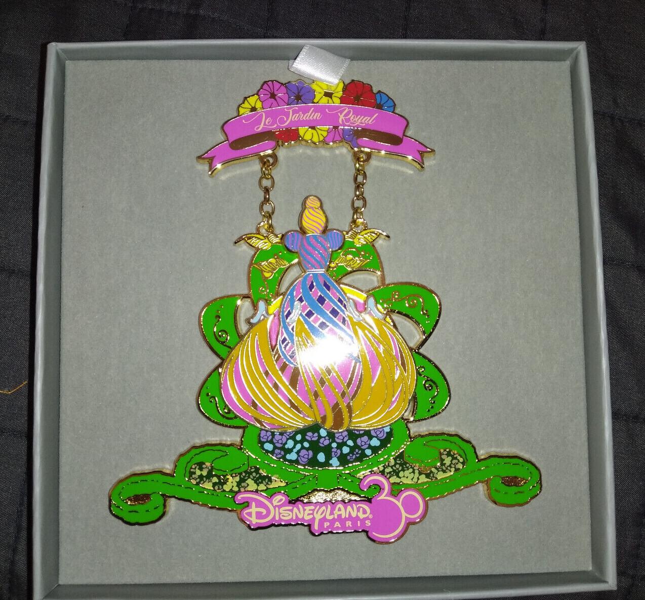Cinderella Jardin Royal 30th Anniversary Disney Paris LE 500 Dlp 2022 Jumbo Pin