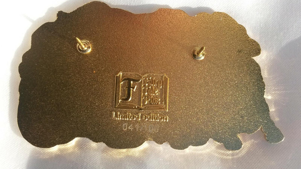Cinderella 's Pumpkin Coach with Horses LE 100 fairy - tale - pins Jumbo Pin
