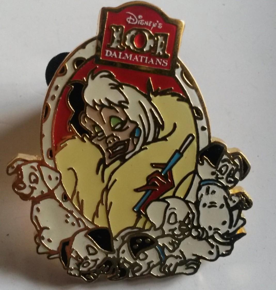 Cruella Dalmatian Cast Member Lanyard Series 2 LE Disney Land Paris Dlrp Dlp pin