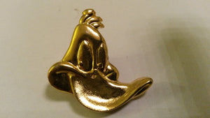 DAFFY DUCK 頭部 3D ゴールドカラー 立体 ピンズ