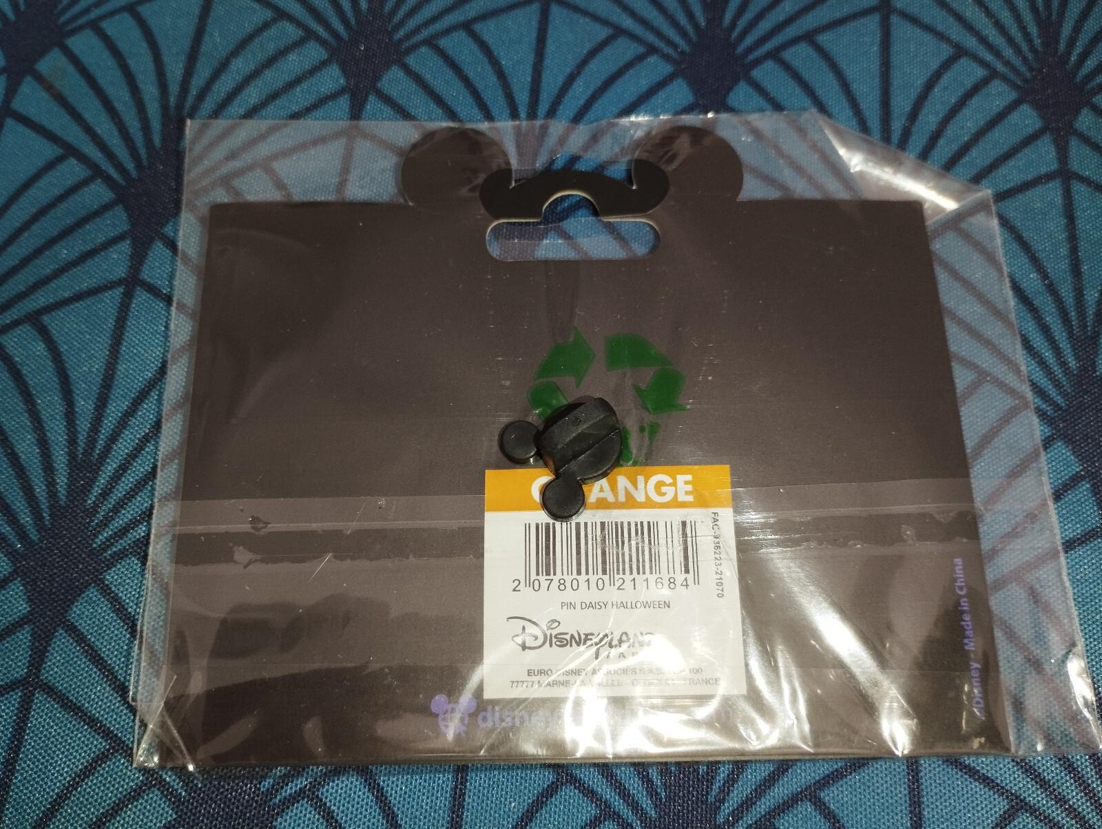 Daisy Witch on Broomstick Halloween Disney Land Paris Dlp Dlrp November 2021 Pin