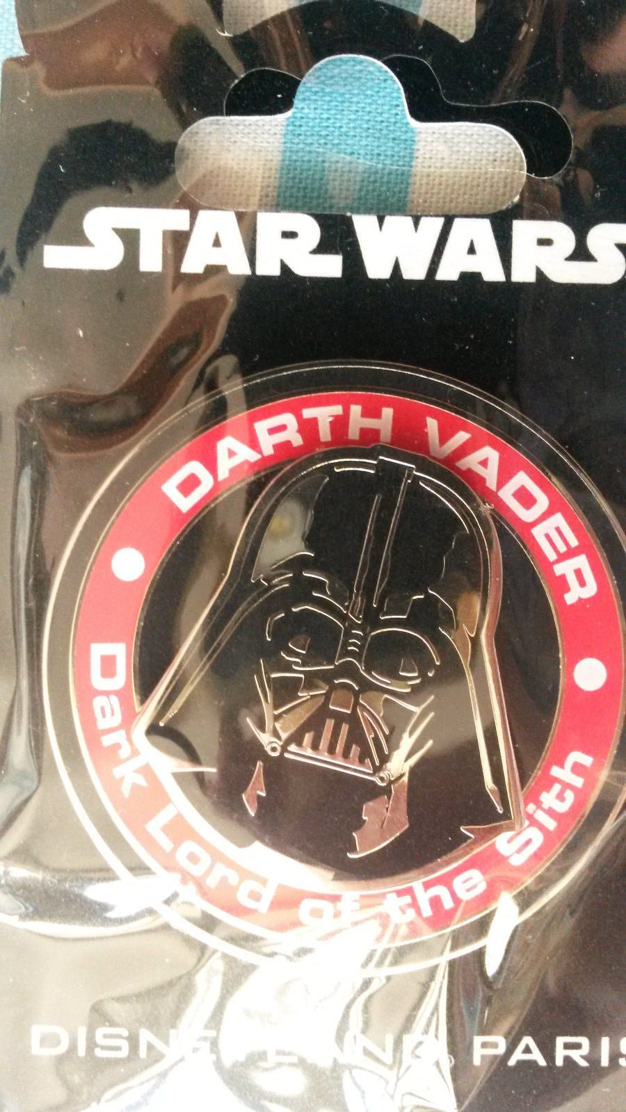 Darth Vader Star Wars Medal Disney L Paris Dlrp Dlp 2015 Round 3D Pin on Pin