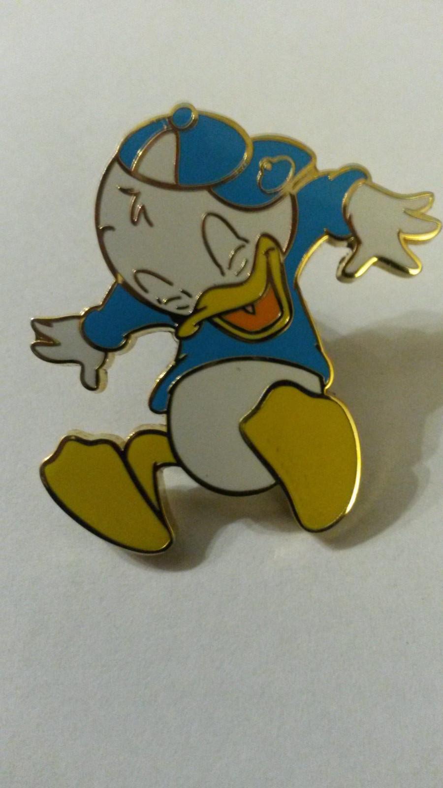 Dewey Donald's nefew Cast Lanyard Series 5 Disney Land Paris Dlrp Dlp 2010 pin