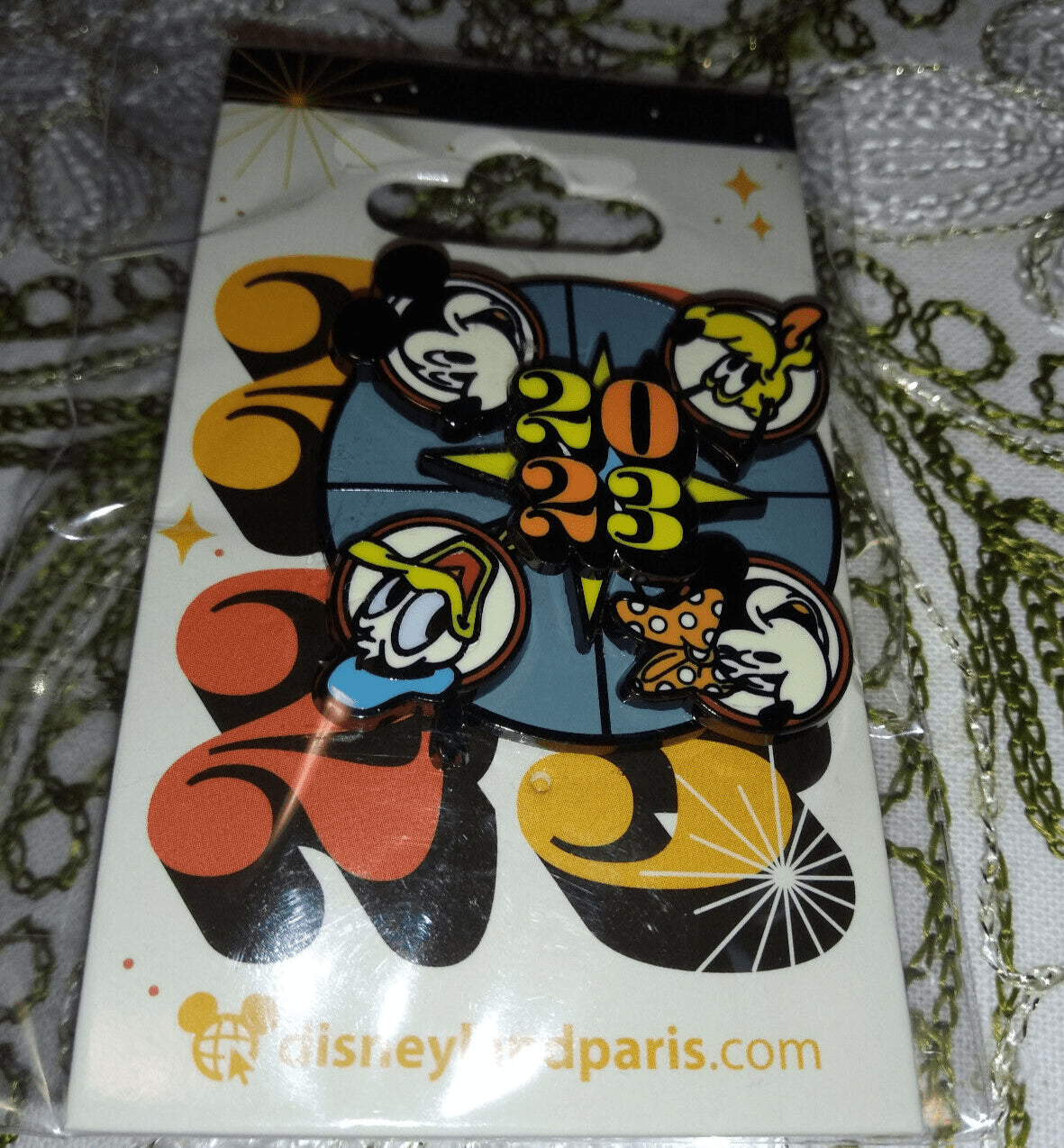 Disney Paris Dlp January 2023 Celebration 6 pins Set Mickey Minnie Chip Spinner