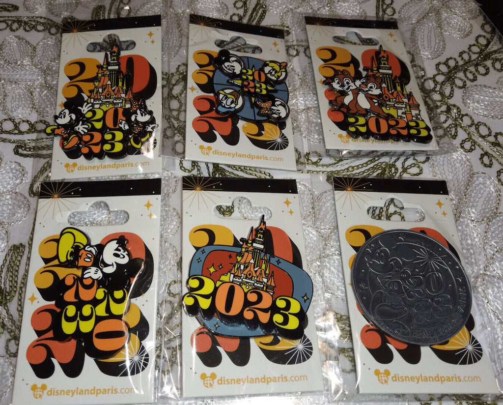 Disney Paris Dlp January 2023 Celebration 6 pins Set Mickey Minnie Chip Spinner
