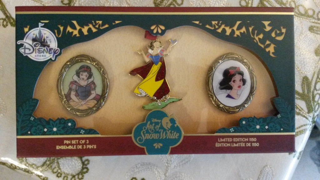 DS - Art of Snow White Boxed Set LE Disney 2017 Pin Limited edition of 1150 3 pins set