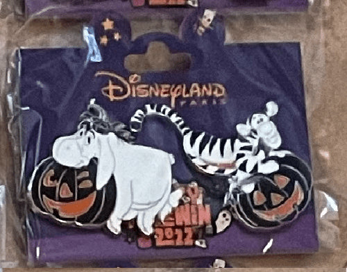 Eeyore Tigger Pumpkin Halloween Series Disney Land Paris DLRP DLP Sept 2022 Pins