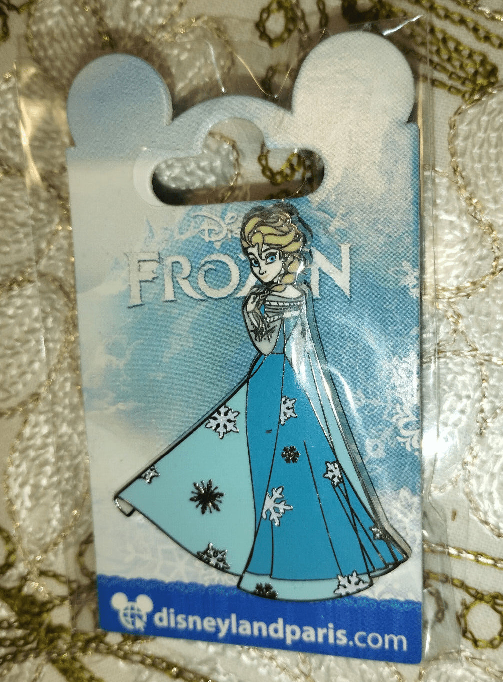 Elsa with snowflakes dress Frozen (Anna Olaf) Disney L Paris Dlrp Dlp 2016 Pin