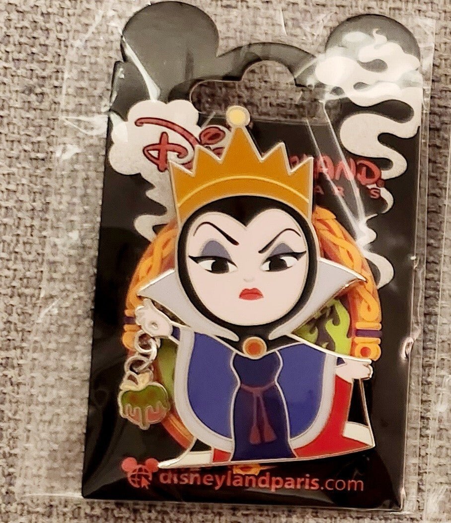 Evil Queen Cute Villains Series Disney Land Paris DLRP DLP Oct 2022 Dangle Pin
