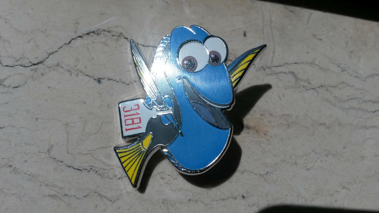 Finding Dory only from 4 pins booster set Disney Land Paris Dlrp Dlp 2016 pin