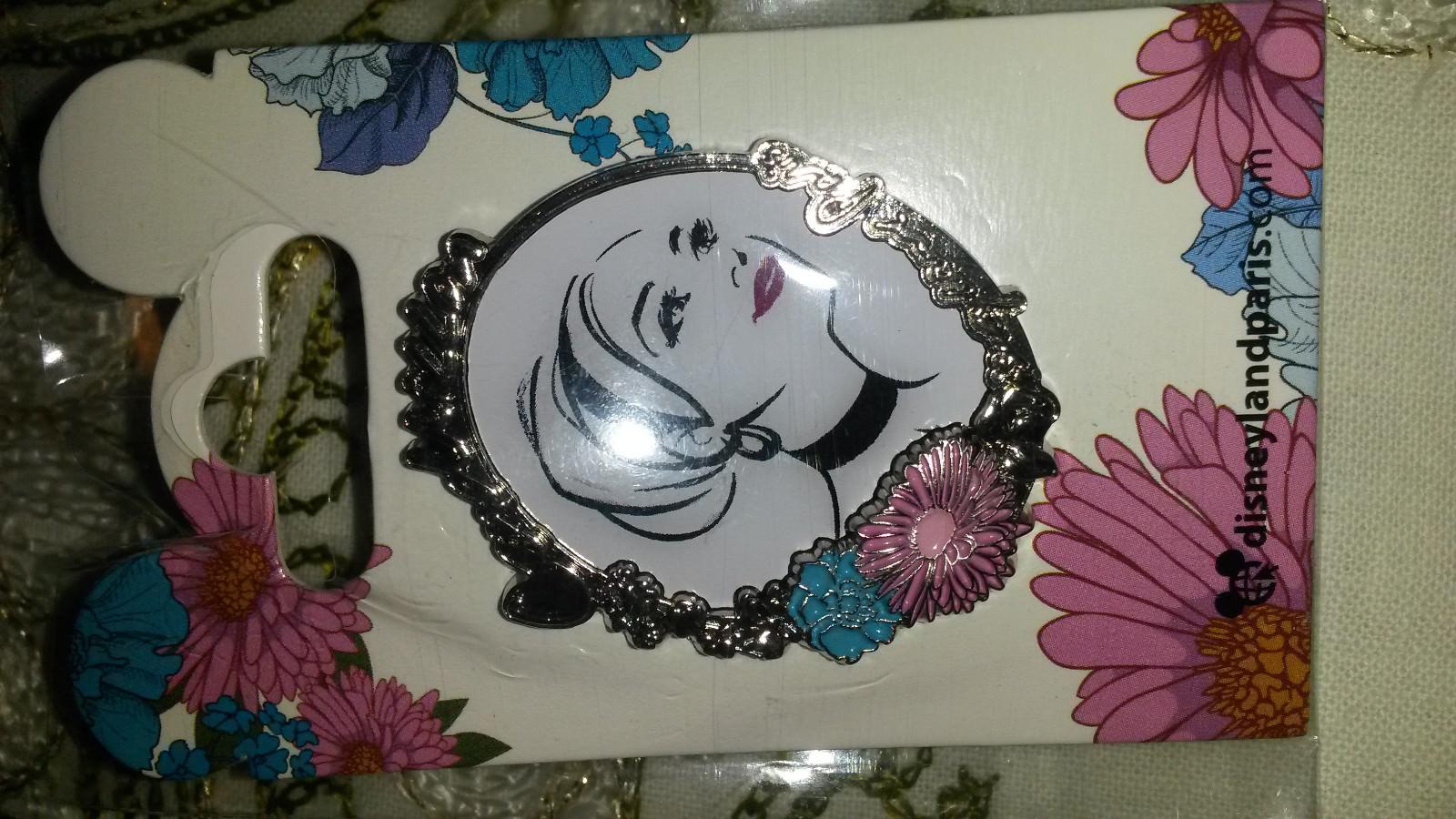 Flowers and Princesses Belle Frame 2018 Disney Land Paris Dlrp Dlp Sold Out Pin
