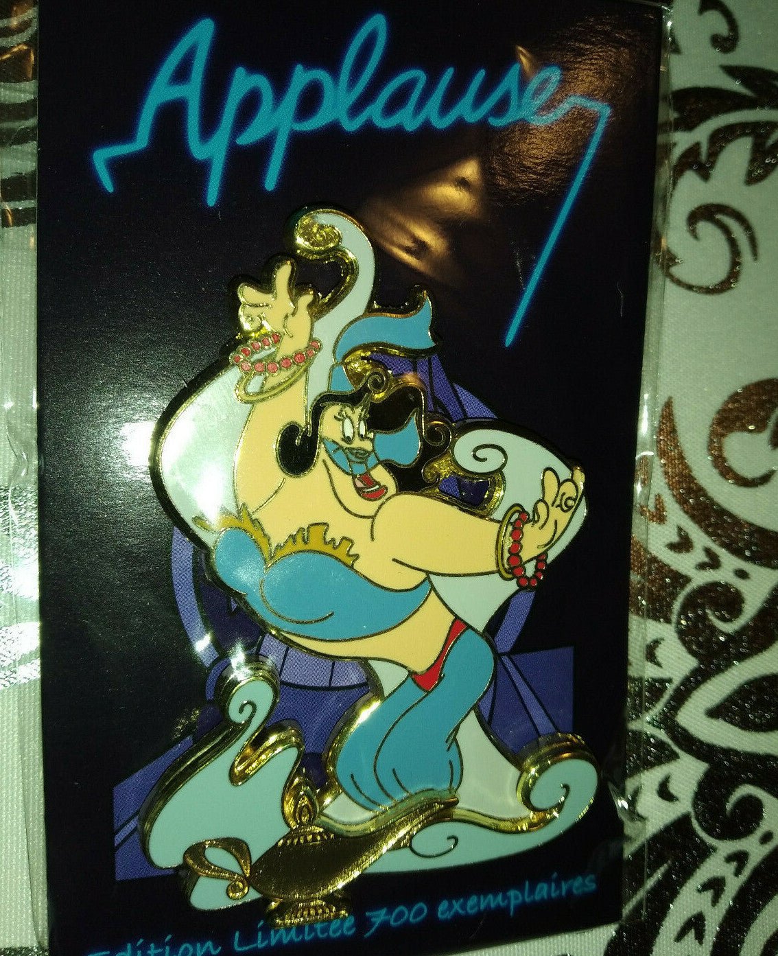 Genie with lamp Oriental Dance Disney Land Paris LE 700 Dlrp Dlp 2022 Pin on Pin