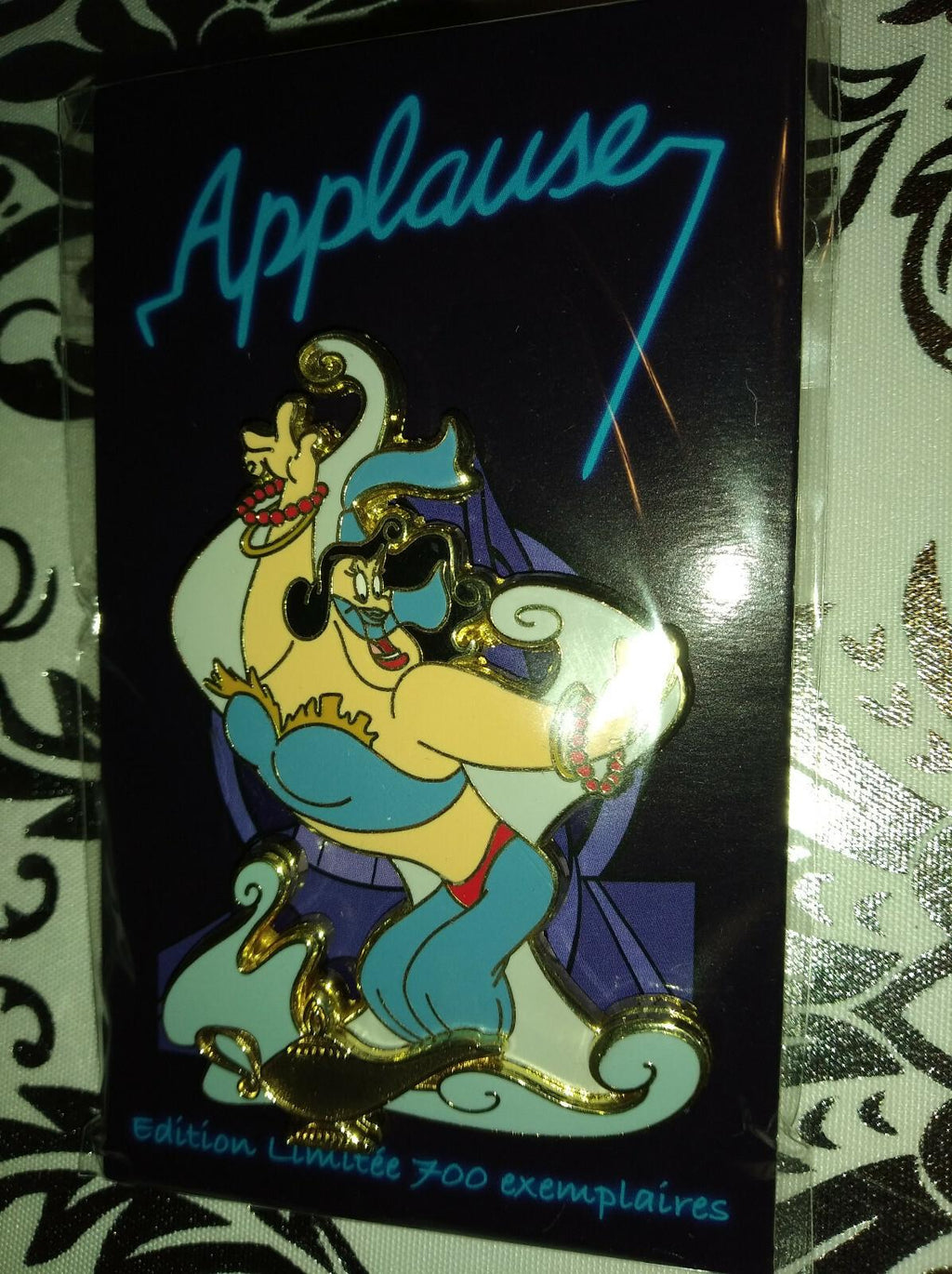 Genie with lamp Oriental Dance Disney Land Paris LE 700 Dlrp Dlp 2022 Pin on Pin