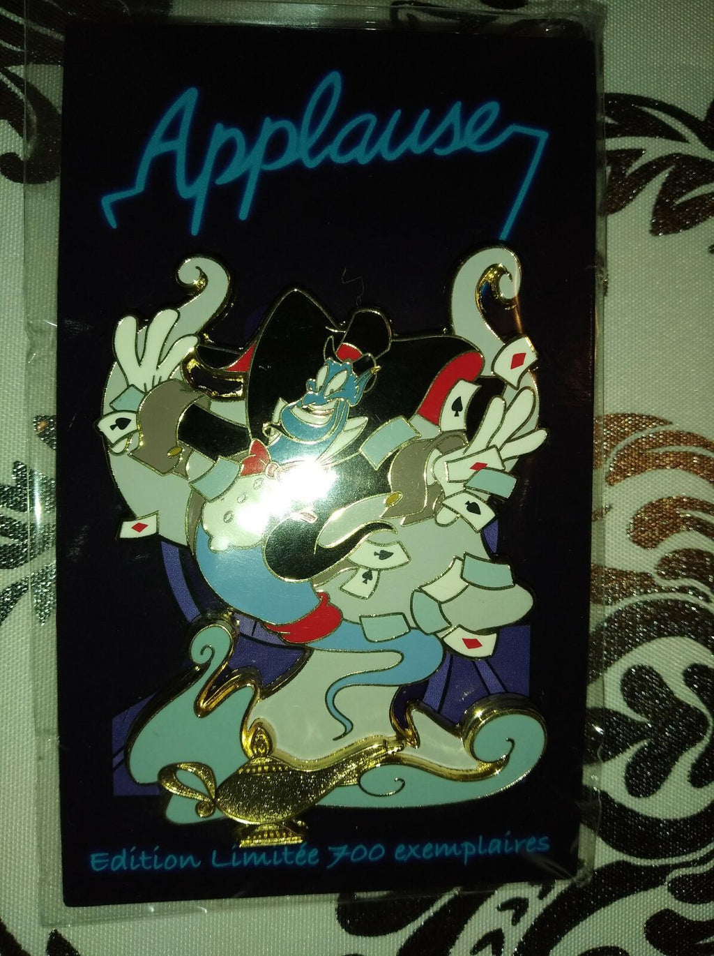 Genie with lamp Tuxido Cards Disney Land Paris LE 700 Dlrp Dlp 2022 Pin on Pin