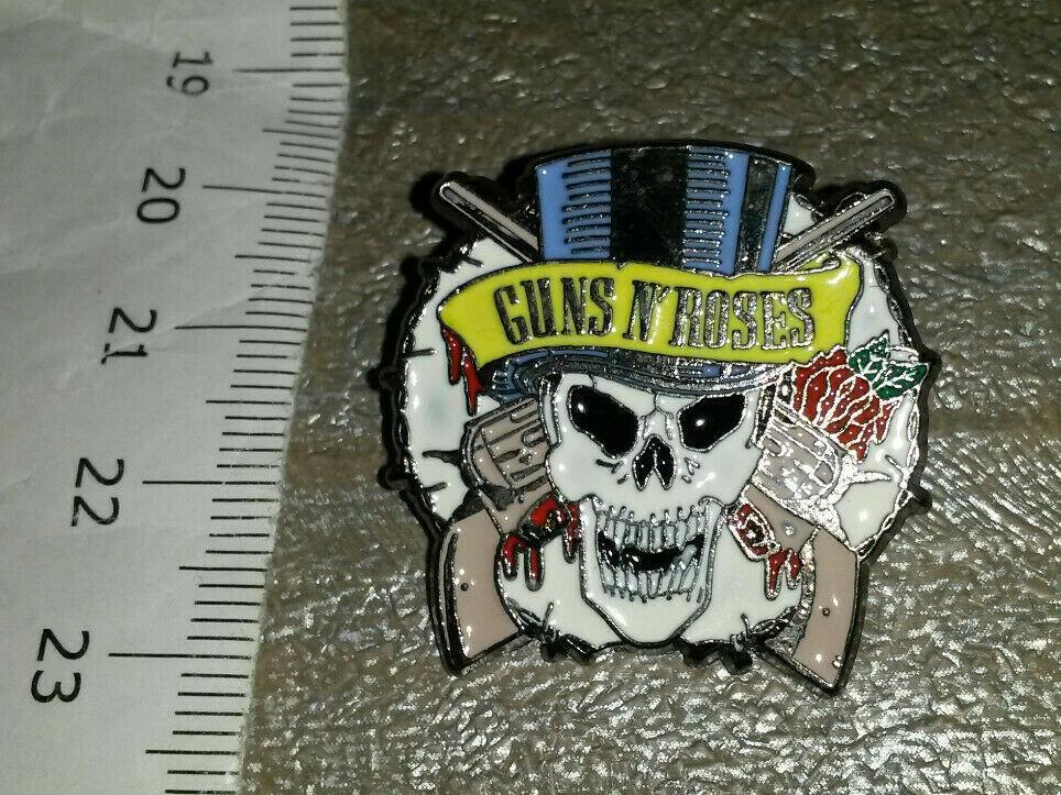 Guns N' Roses Pin