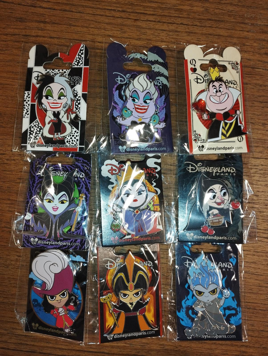 Hades Cruella etc Cute Villains Series Disney Land Paris DLP Nov 2022 9 Pins Set