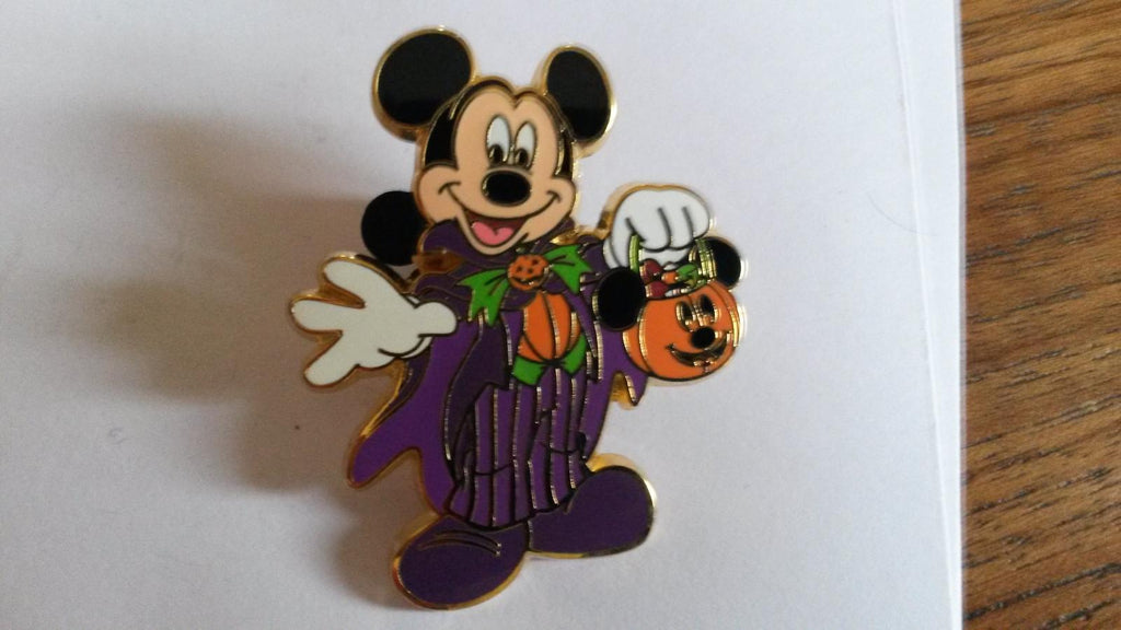 Happy Halloween 2008 set Mickey Vampire Pumpkin Ear only Disney Paris Dlrp PIN