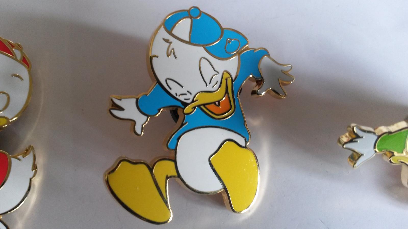 Louie Dewey Huey Donald nephew Disney Paris Cast Lanyard Series 5 Dlp LE 3 pins