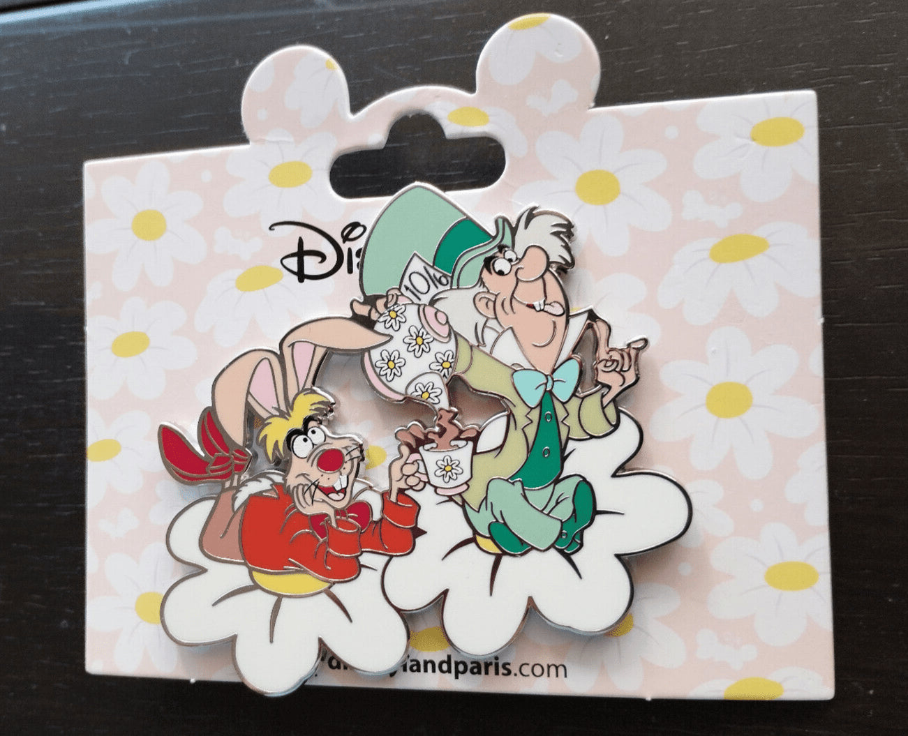 March Hare Mad Hatter serving tea Daisy Disney Land Paris Dlp 2024 Pin