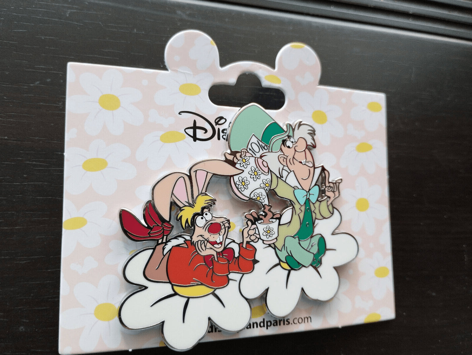 March Hare Mad Hatter serving tea Daisy Disney Land Paris Dlp 2024 Pin