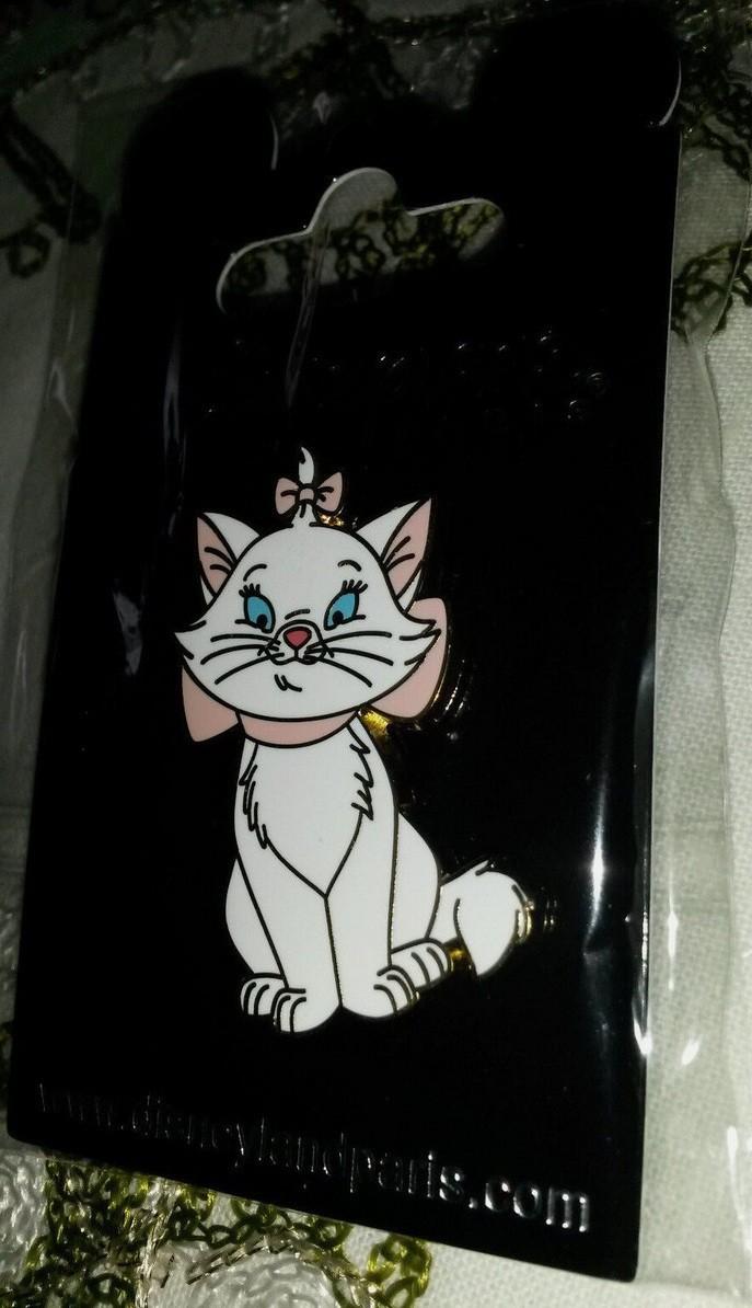 Marie Aristocat Cats and Dogs series Disney Land Paris Dlrp Dlp 2009 Pin